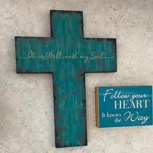 Teal Inspirational Rustic Wall Decor; Cross and sentimental plaque.